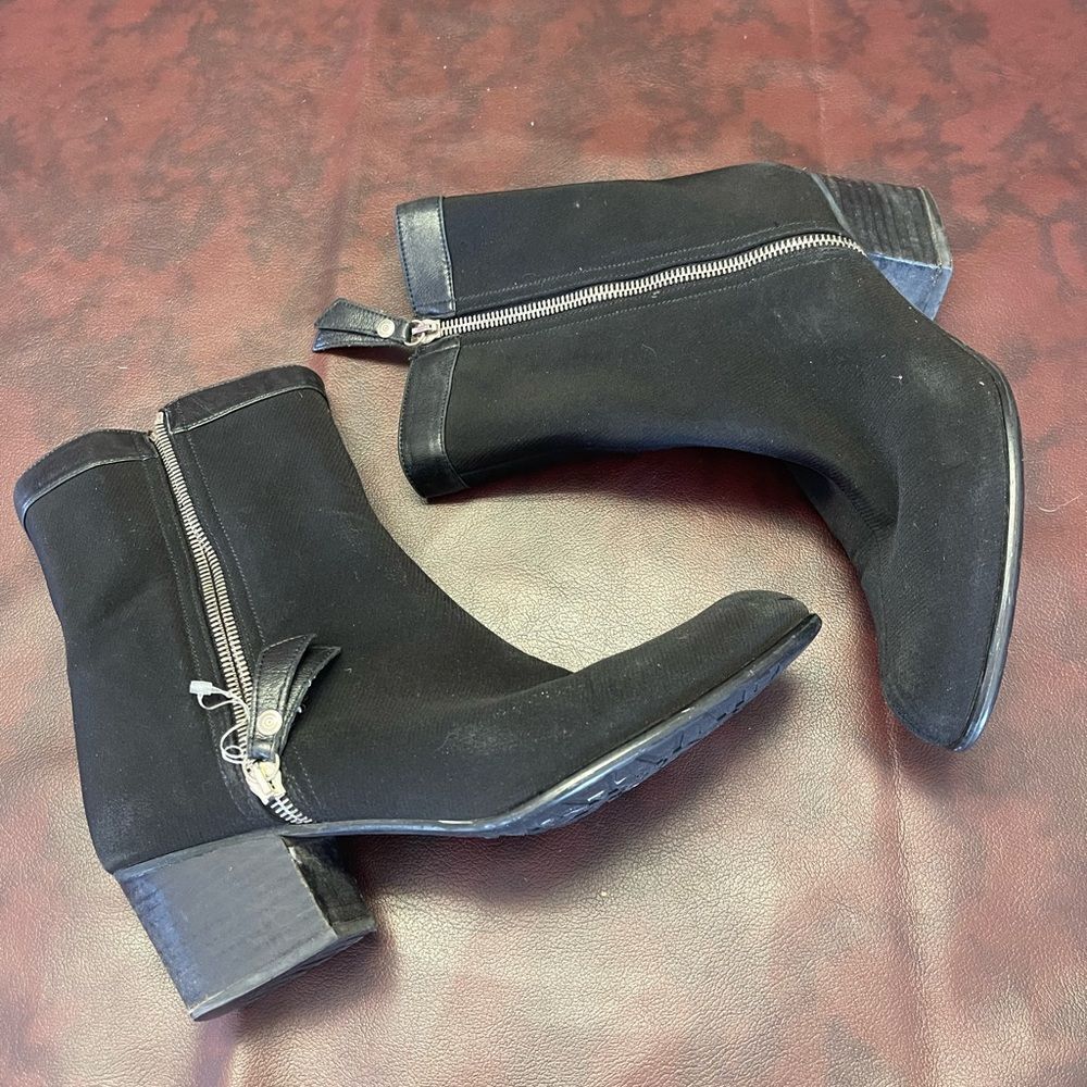 Stuart‎ Weitzman black goreit gore-tex boots mid calf heel size 8